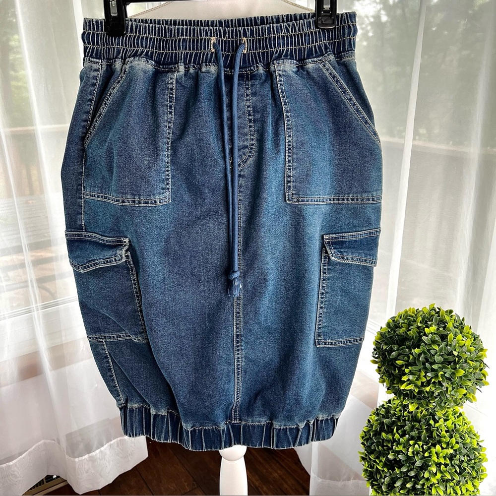 Ashley Stewart Denim Cargo Bubble Skirt Medium Blue Size 10/12 - Picture 3 of 15